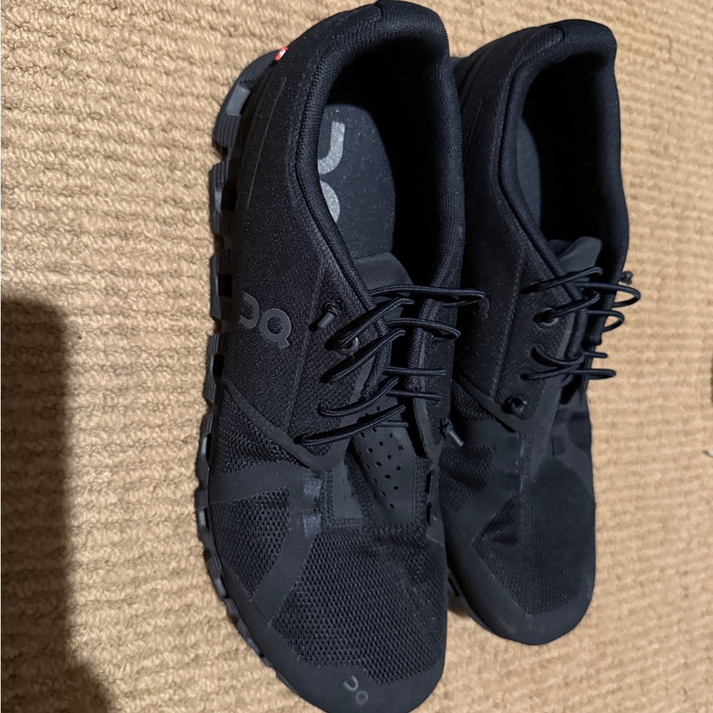 On Running Men's Black Athletic Shoes